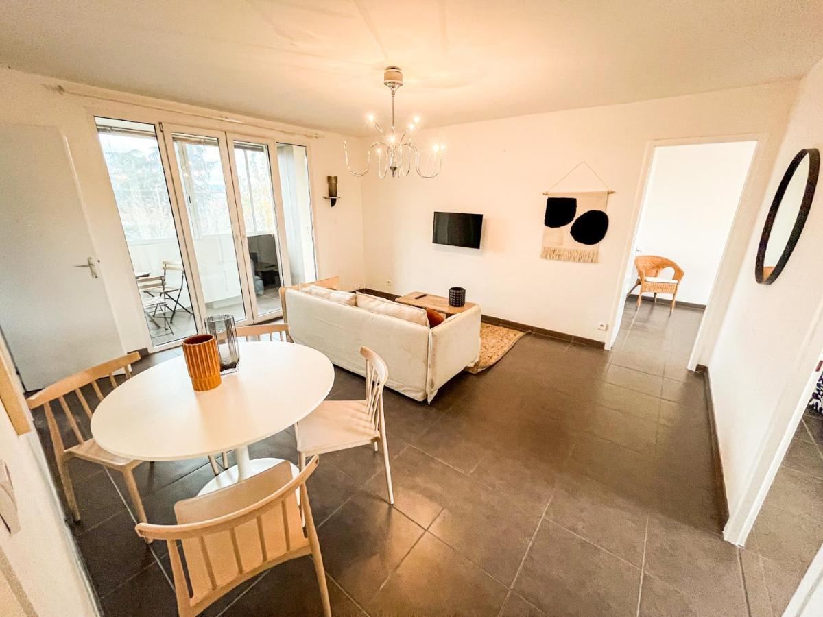 Suite Fanette Vénissieux Exterior photo